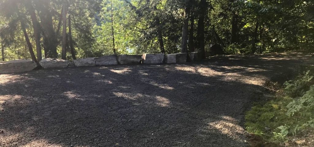 Muskoka Road Building 14